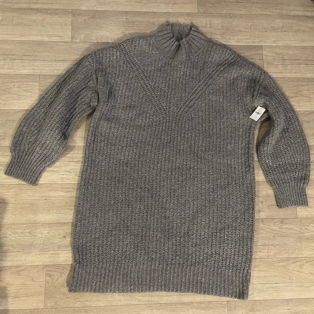 Old navy puffy sweater dress cozy medium oversized NWT gray